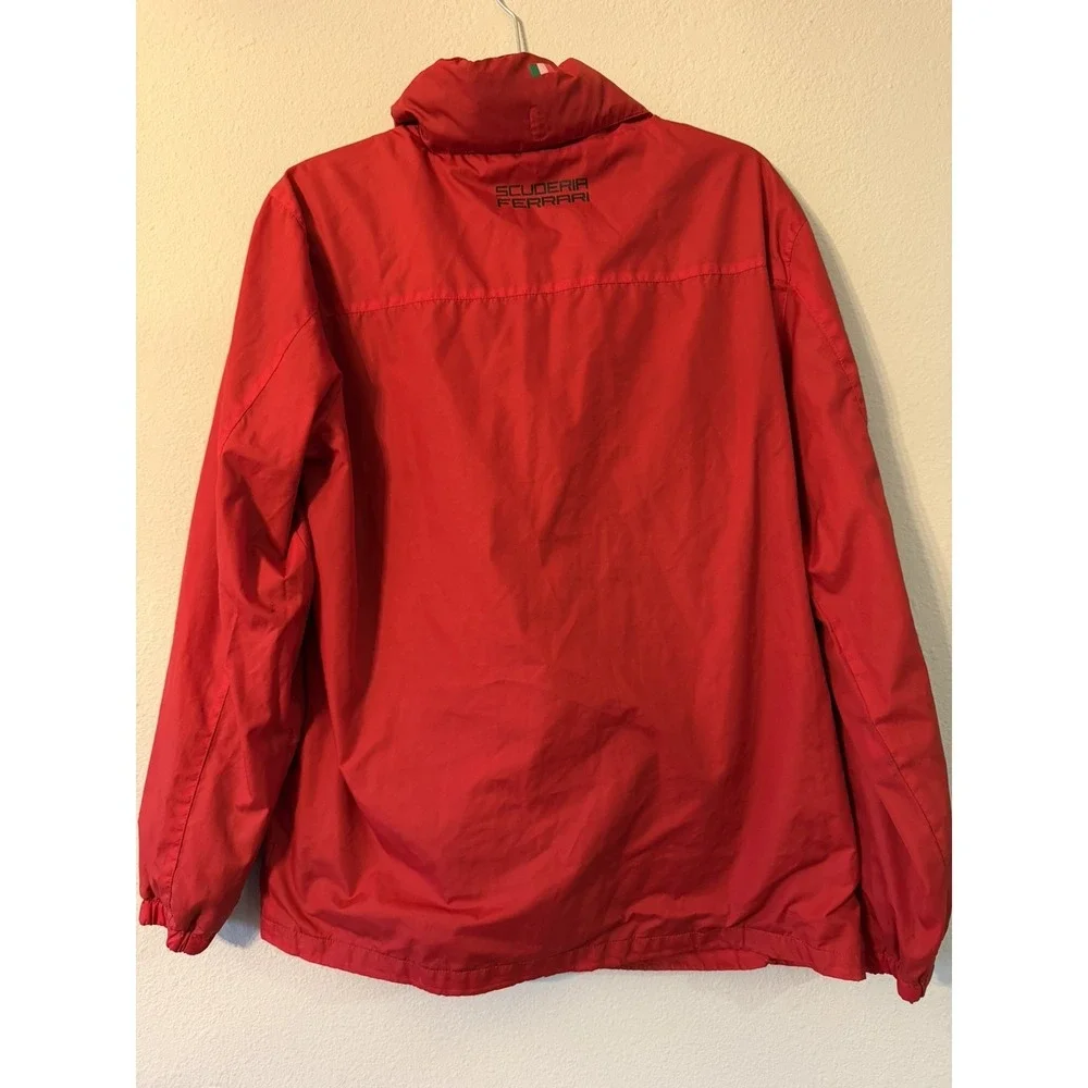 Ferrari Rain Jacket: Classic Scuderia Ferrari Rain‎ Jacket Red Size Large